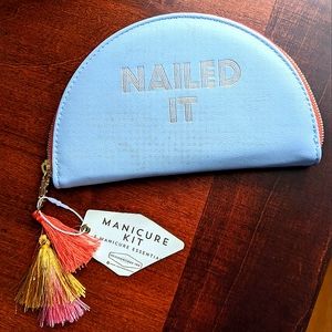 Nailed It NWT Travel Manicure Kit - 5 Manicure Essentials Included